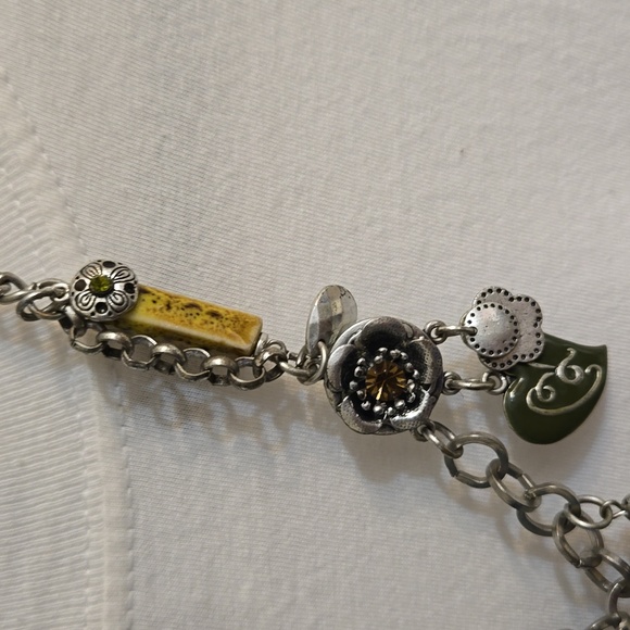 3 for $20☢️Necklace,silver toned,yellow,amber colour,chain,heart,love,fun, - Picture 4 of 7